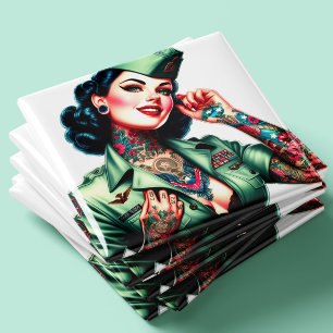 Aimant Femme Militaire Tatouée Vintage