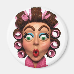 Aimant Femme Portant Des Curlers
