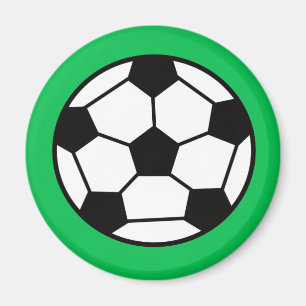 Aimant Funny Soccer Ball On Green Background