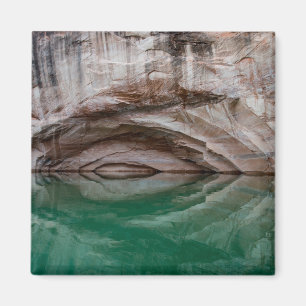 Aimant Glen Canyon National Recrerereation Area, Utah