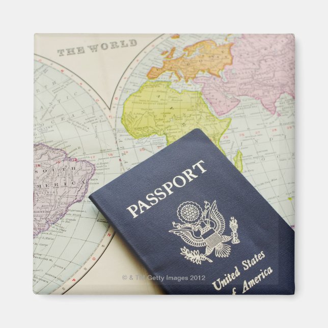 Aimant Gros plan du passeport sur la carte (Devant)
