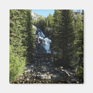 Aimant Hidden Falls dans le parc national de Grand Teton