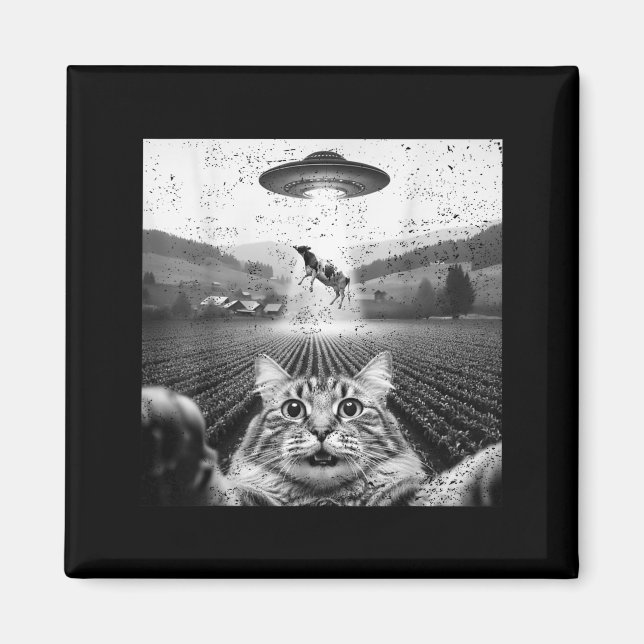 Aimant Hilarious Cat Selfie Ufo Cow Abduction Alien Meme  (Devant)
