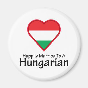 Aimant Hongrois heureusement marié