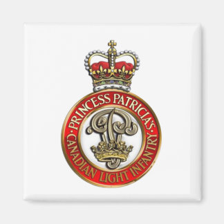 Aimant Insigne Casquette de la PPCLI sur fond blanc