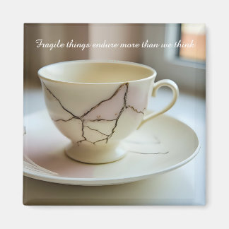 Aimant inspirant tasse à thé cassée