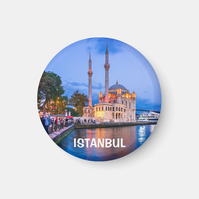 Aimant Istanbul, mosquée baroque d'Ortakoy, Turquie (Devant)