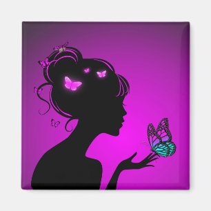 Aimant La femme papillons violets