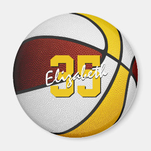 Aimant la fête de l'équipe de basketball de maroon