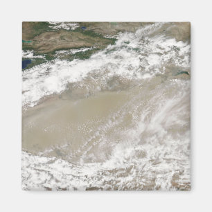 Aimant La poussière et les nuages ont plané au-dessus du