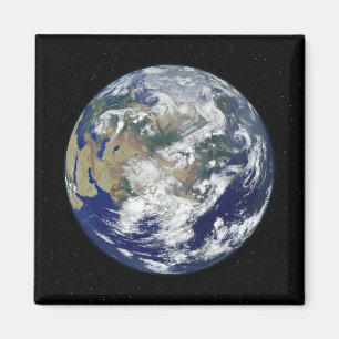 Aimant La Terre entièrement éclairée centrée sur l'Asie
