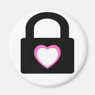 Aimant l'amour verrouillé.