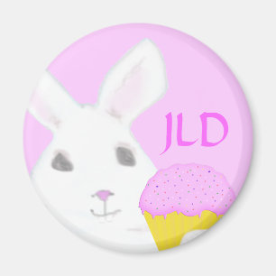 Aimant Lapin avec gâteau de la coupe
