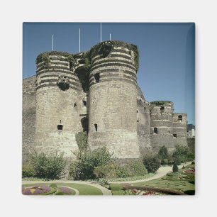 Aimant Le Château d'Angers, achevé en 1238