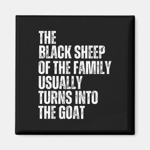 Aimant Le Mouton Noir De La Famille Se Transforme Habitue