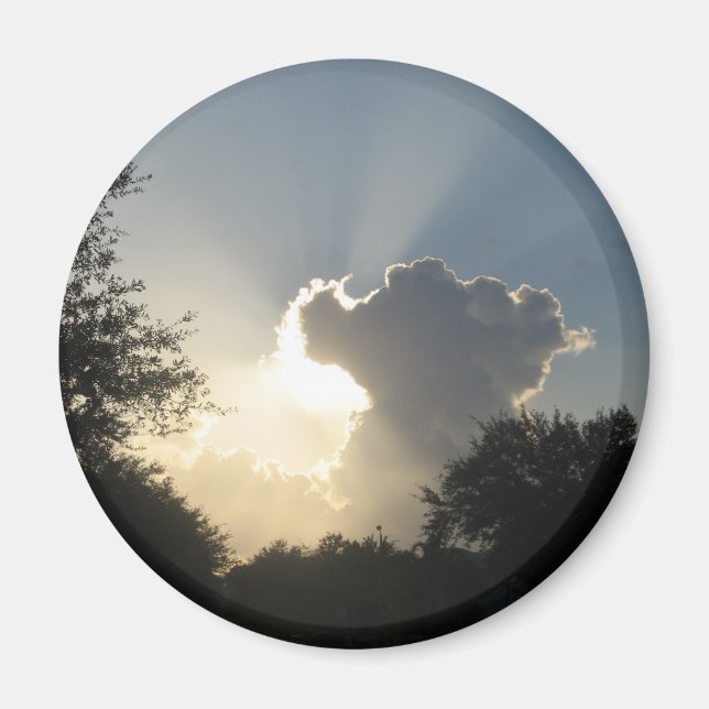 Aimant Le soleil éclate à travers les nuagesMagnet (Devant)
