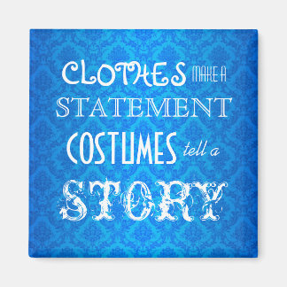 Aimant Les Costumes Racontent Une Histoire