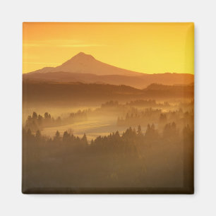 Aimant Les couleurs orange du lever du soleil colorent le