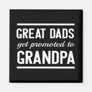 Aimant Les Grands Pères Sont Promus À Grand-Père
