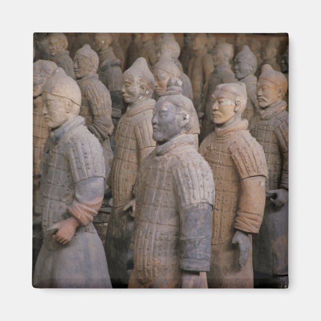 Aimant Les guerriers de Terra Cotta dans l'empereur Qin S (Devant)