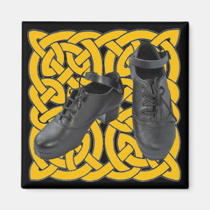 Aimant Les Irlandais dansent les chaussures dures sur le
