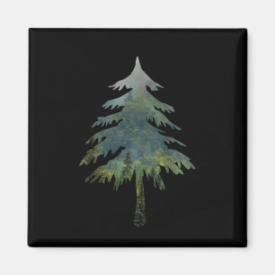 Aimant Les pins bruyants dans la forêt sauvage