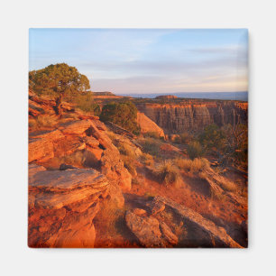Aimant Lever de soleil sur le sentier Grand View au monum