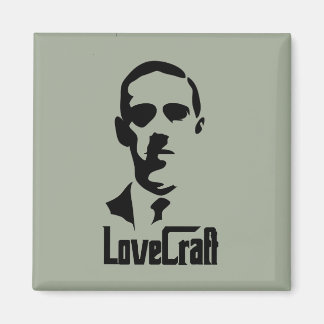 Aimant Lovecraft face style