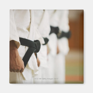 Aimant Membres d'un Dojo de judo aligné