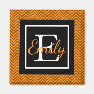 Aimant Monogrammed Orange & Black Chevron Pattern