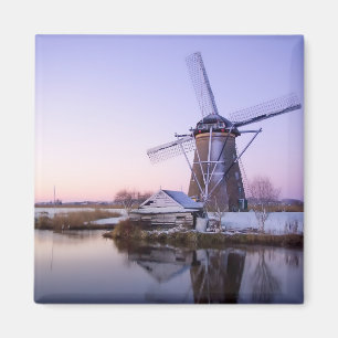 Aimant Moulin à vent pendant le lever de soleil, Holland