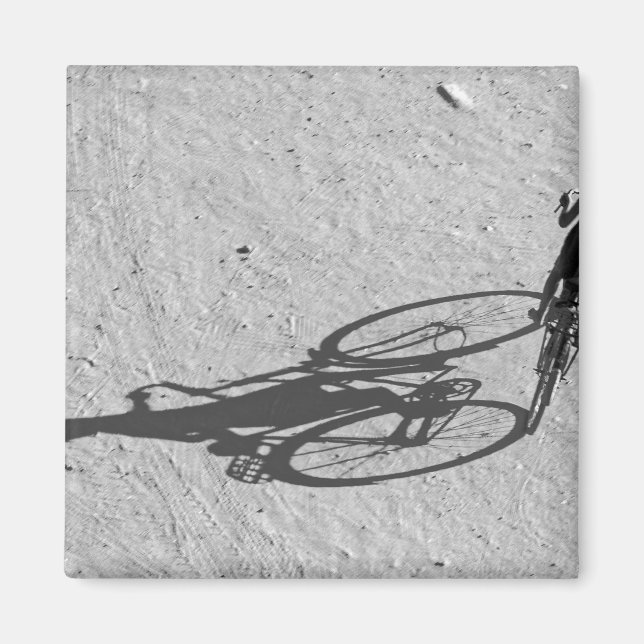 Aimant Myamar, Bagan, Jeune garçon faisant du vélo énorme (Devant)