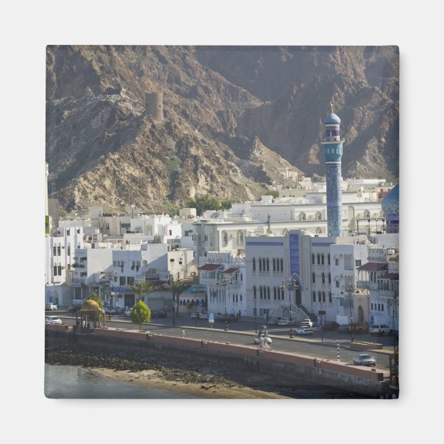 Aimant Oman, Mascate, Mutrah. Bâtiments le long de Mutrah (Devant)