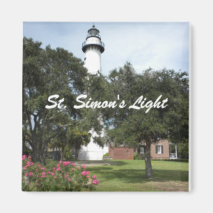 Aimant Phare, pelouse, et Bush fleurissant