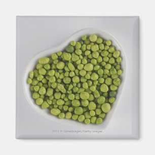 Aimant Plan rapproché des cailloux verts dans une cuvett