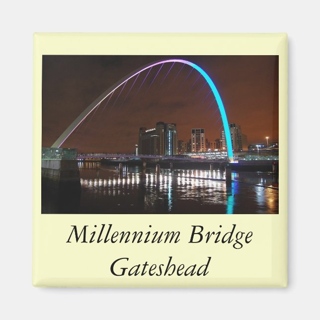 Aimant Pont Millenium, Tête de porte (Devant)