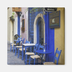 Aimant Porte colorée bleue et revêtement d'un vieil hôtel