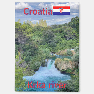 Aimant Randonnée en Croatie le long de la rivière Krka, v