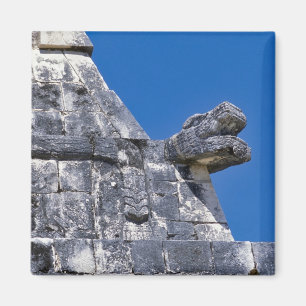 Aimant Rapprochement des pierres qui font un Mayan ancien