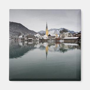 Aimant Rottach-Egern au Tegernsee, Bavière en hiver