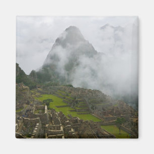 Aimant Ruines antiques de Machu Picchu avec les Andes