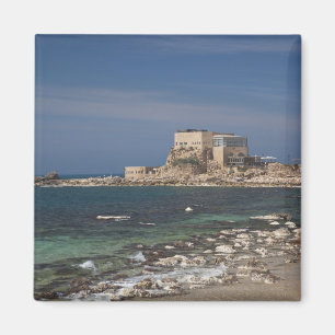 Aimant Ruines de Césarée, port construit par Hérode le Gr