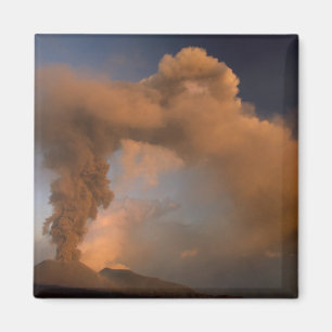 Aimant sommet de l'Etna, Sicile, Italie