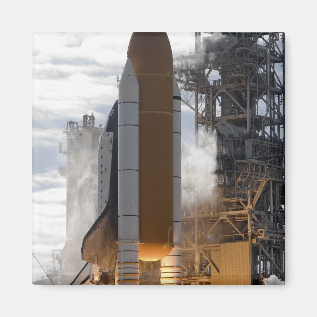 Aimant Space Shuttle Atlantis lève sur 15 (Devant)