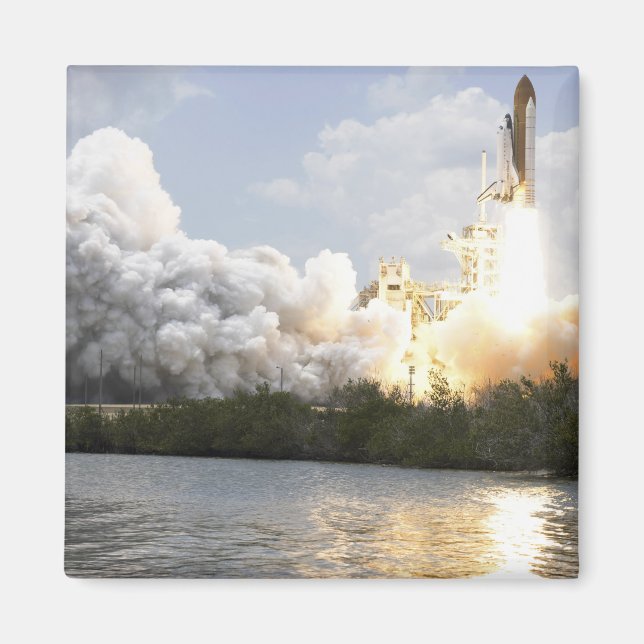 Aimant Space Shuttle Atlantis se lève sur 22 (Devant)