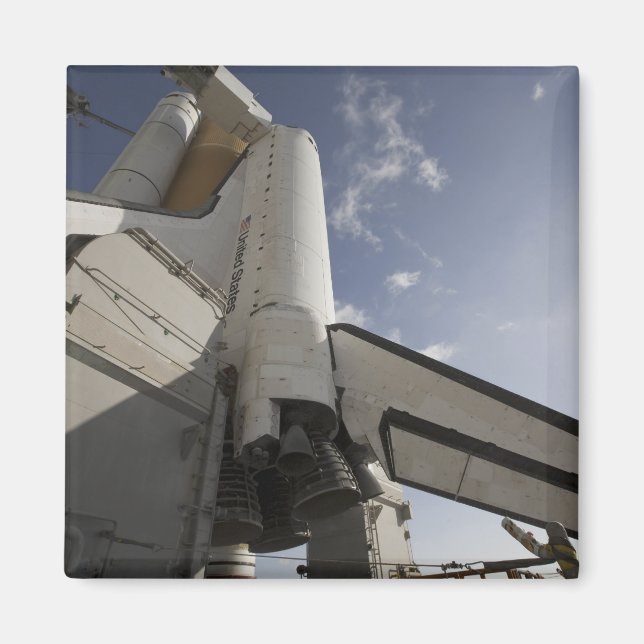 Aimant Space Shuttle Endeavor sur le lancement pad 6 (Devant)