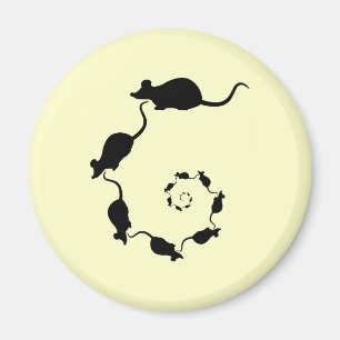 Aimant Spirale mignonne de souris. Souris noires sur la