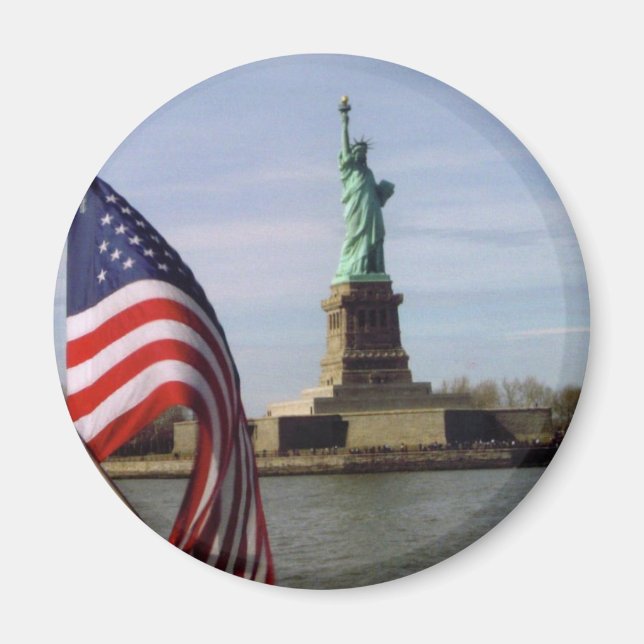 Aimant Statue de la Liberté avec drapeau américain (Devant)