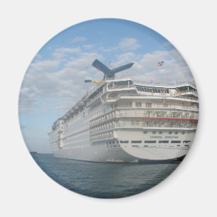 Aimant Stern of the Carnival Sensation Cruise Ship