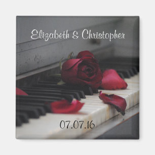 Aimant Touches de piano avec Mariage de rose rouge